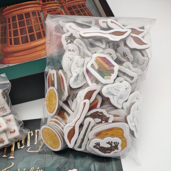 Harry Potter Mischief in Diagon Alley Family Night Strategy Board Game NIOB - Picture 9 of 10